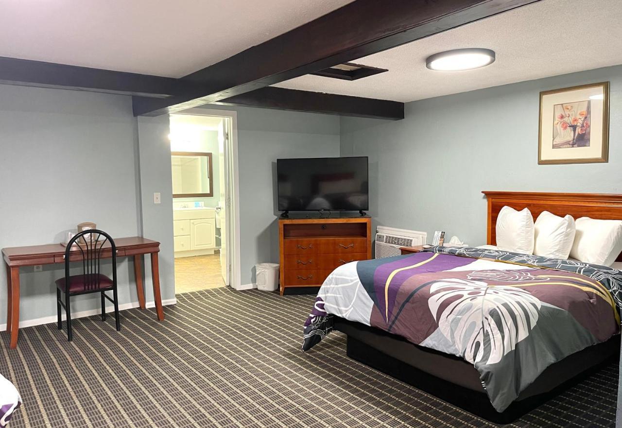 Annie Oakley Motel Oakley Esterno foto