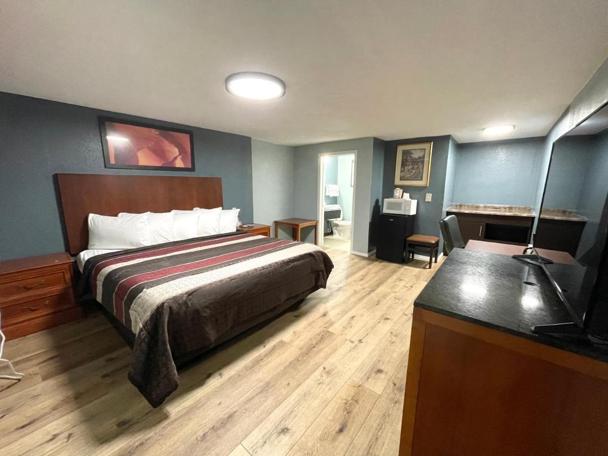 Annie Oakley Motel Oakley Esterno foto