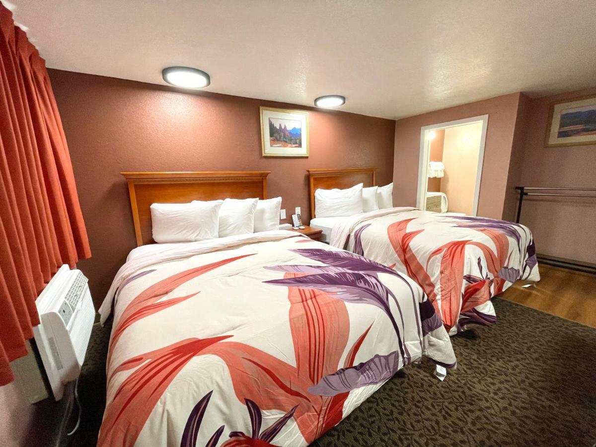 Annie Oakley Motel Oakley Esterno foto