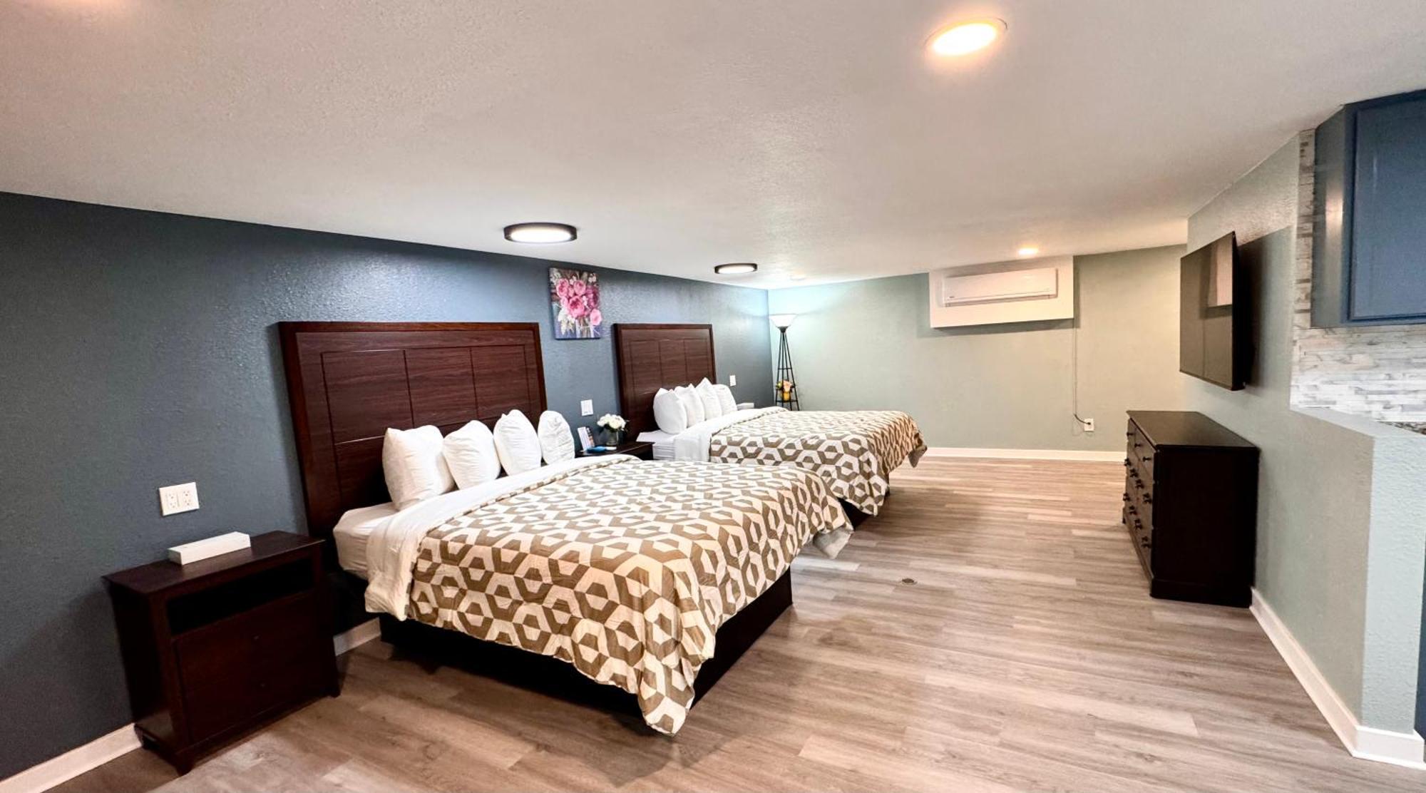 Annie Oakley Motel Oakley Esterno foto