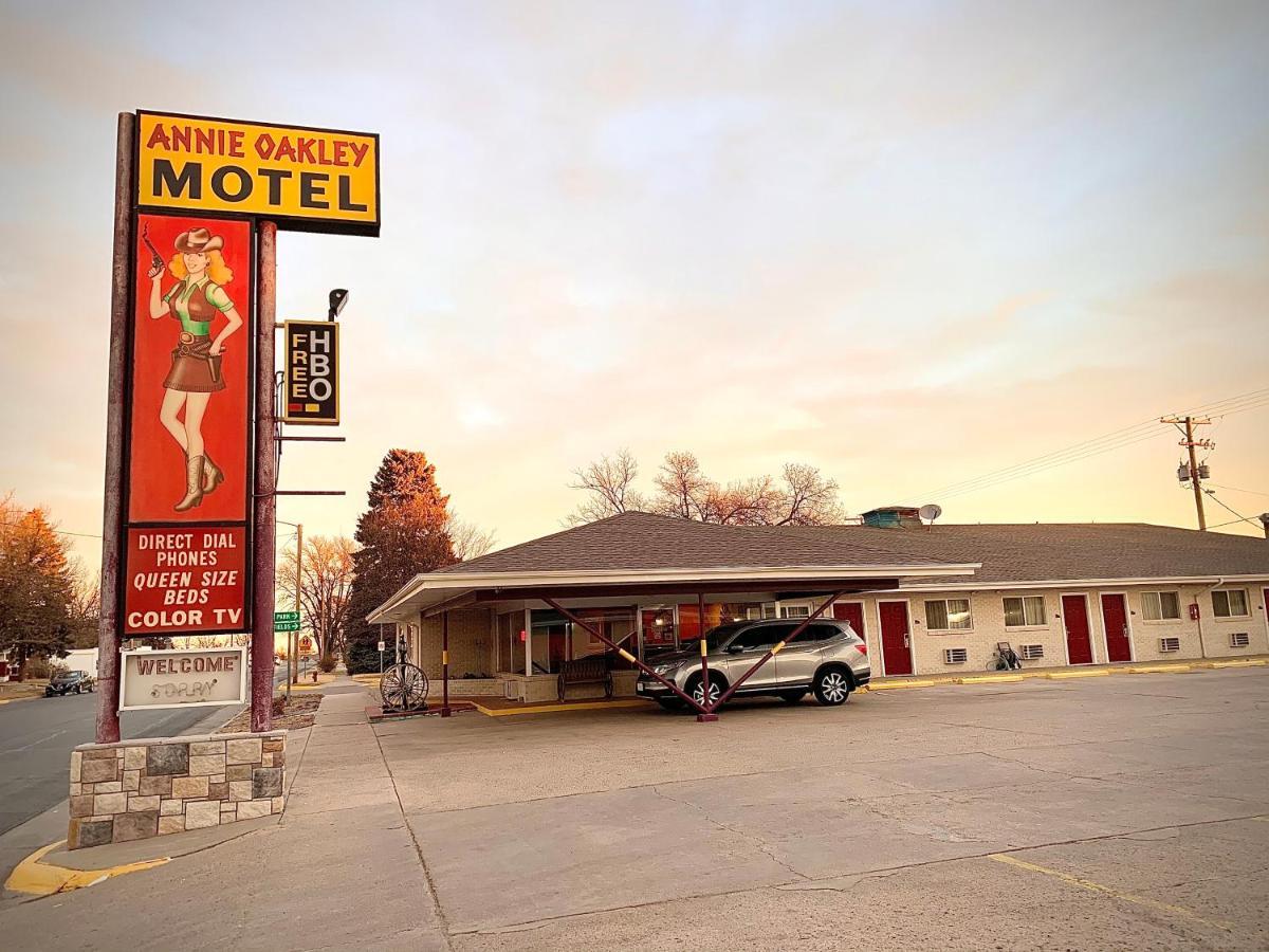 Annie Oakley Motel Oakley Esterno foto
